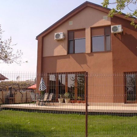 Pensiunea Socrita Corbu  Exteriér fotografie