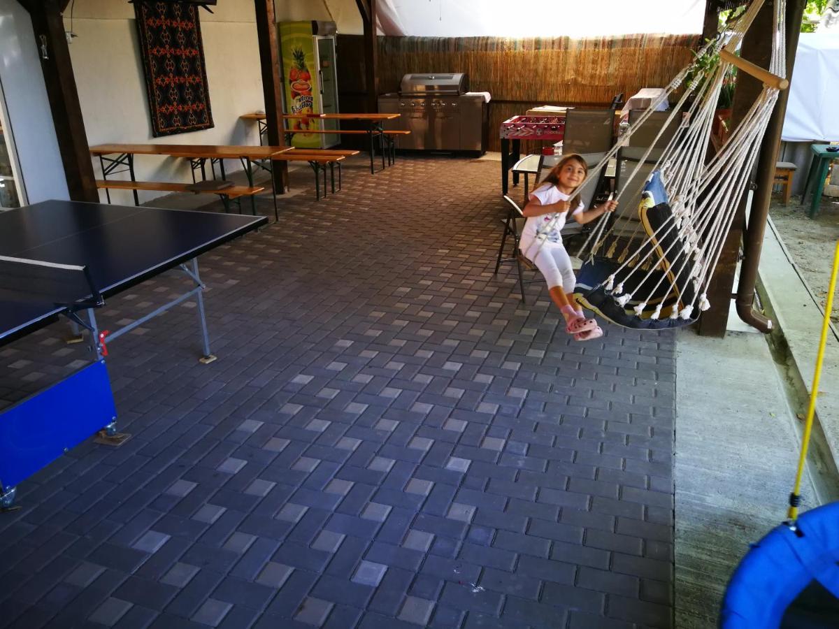Pensiunea Socrita Corbu  Exteriér fotografie
